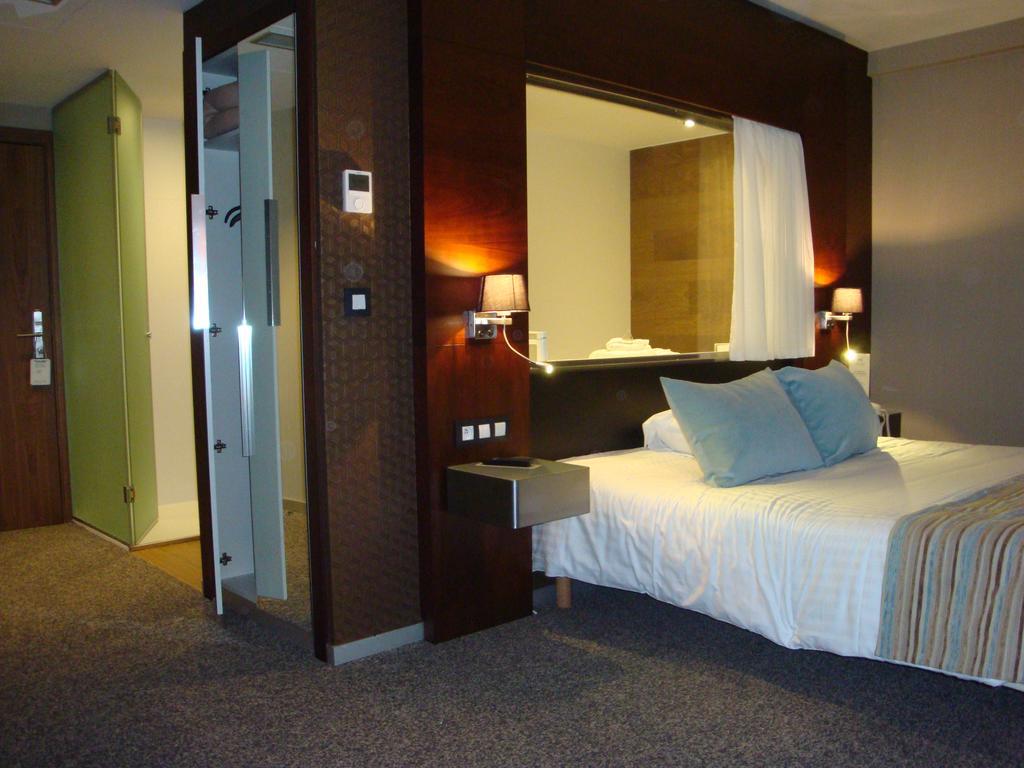 Alysson Hotel Олорон-Сент-Мари Экстерьер фото